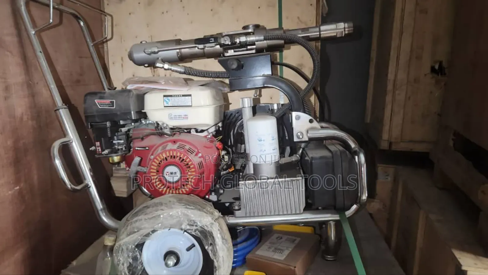 Petrol Engine Airless Spray Machine