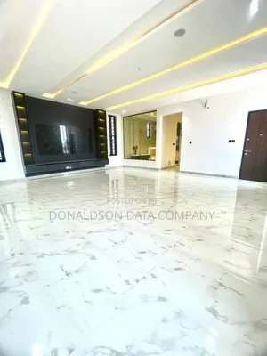 5bdrm Duplex in Hillcrest Estate, Iju-Ishaga for sale