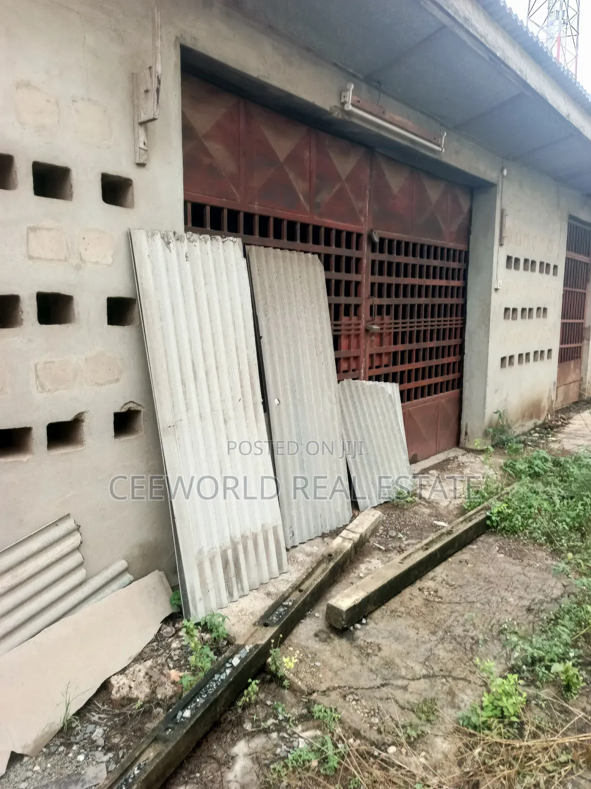 Self Compound Warehouse Available for Lease at Toll Gate