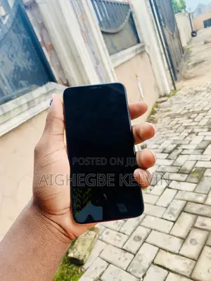 Apple iPhone XS Max 64 GB Gold