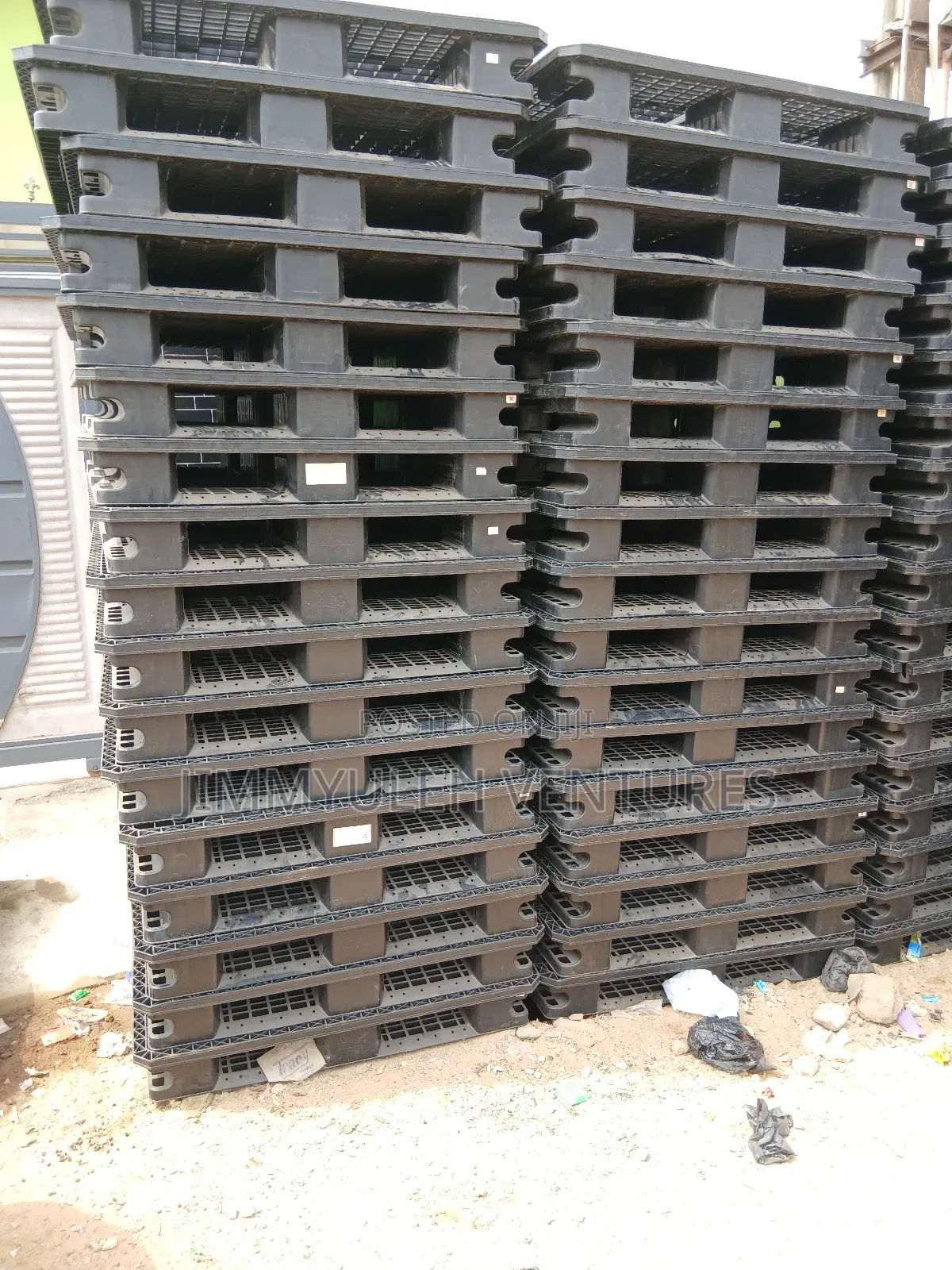 Heavy Duty Rubber Pallets