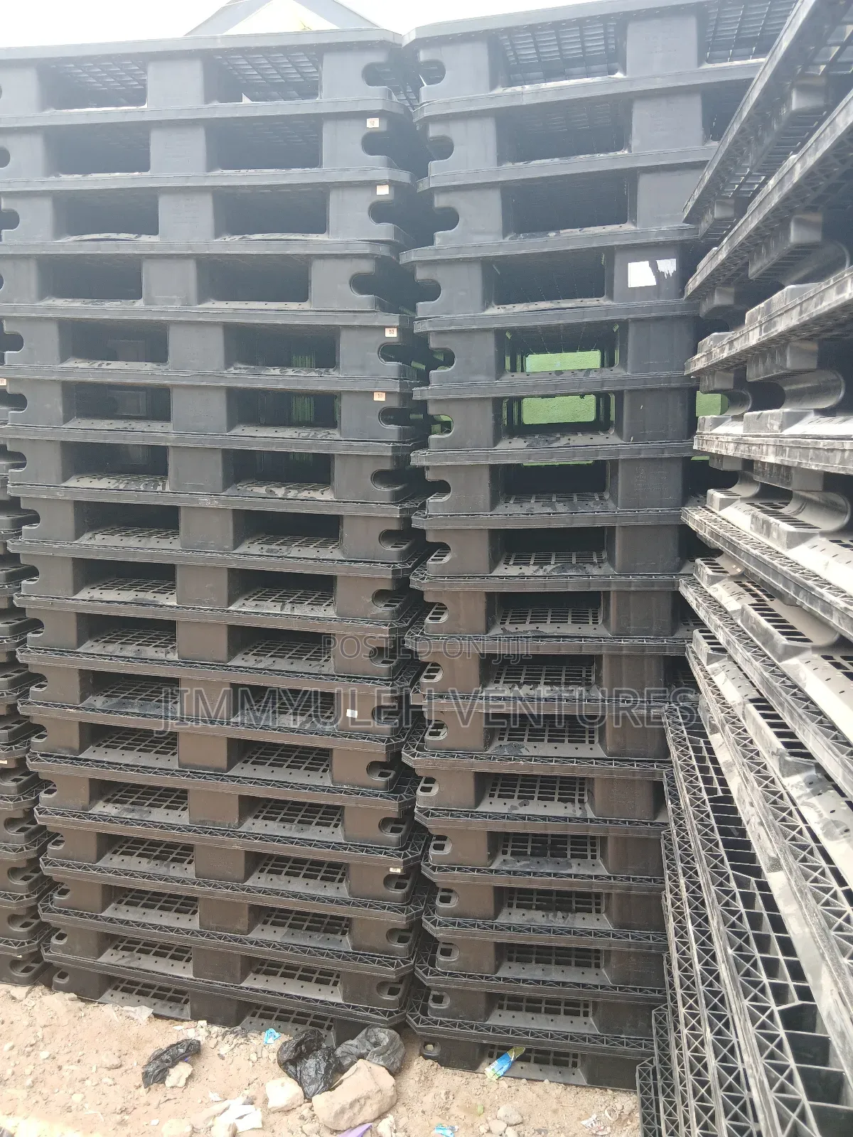 Heavy Duty Rubber Pallets