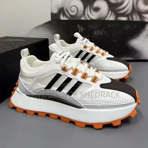 High Quality Sneakers
