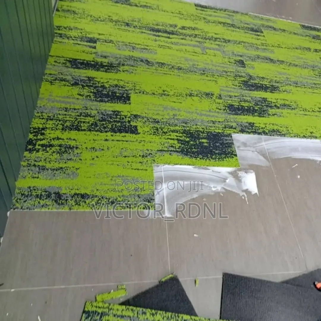 High Standard Carpet Tiles