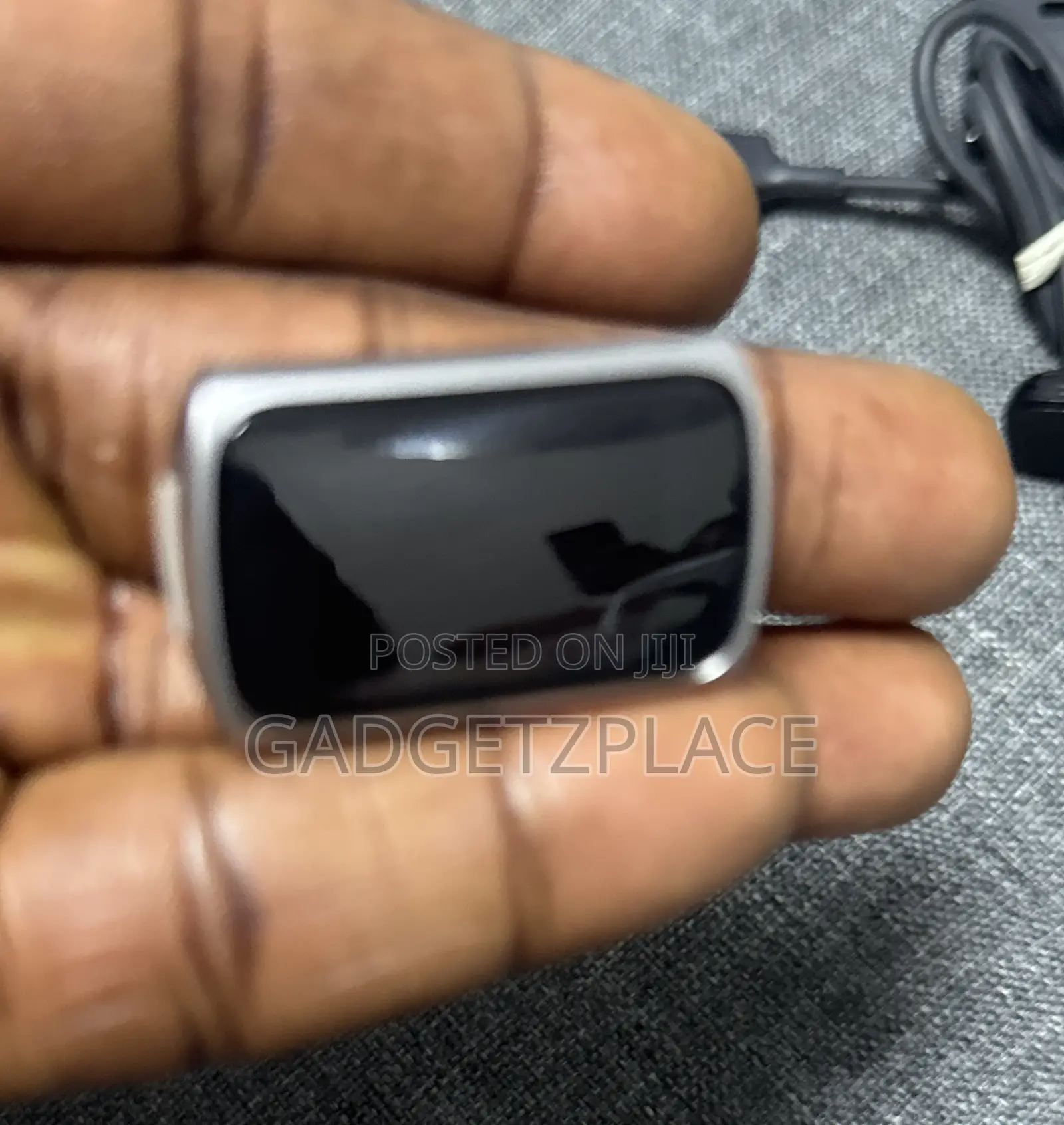 Fitbit Charge 5
