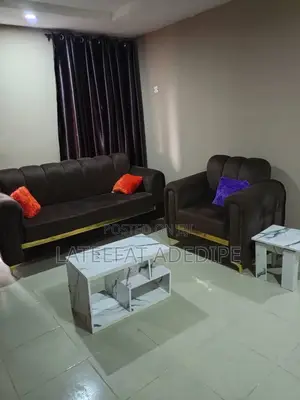 Photo - Modern 2-Bedroom Shortlet Apartment in Akala Express Ibadan