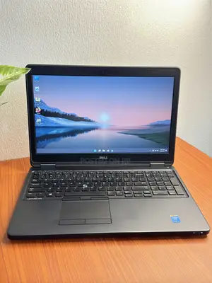 Photo - Laptop Dell Latitude E5550 8GB Intel Core I5 HDD 500GB