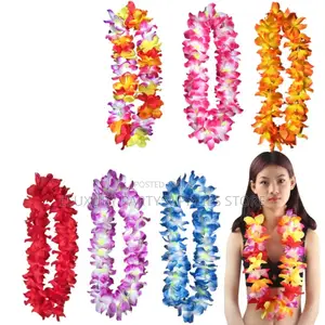 Hawaiian Flower Necklace