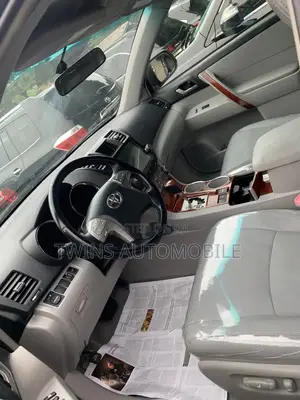 Toyota Highlander Limited 2010 Gray