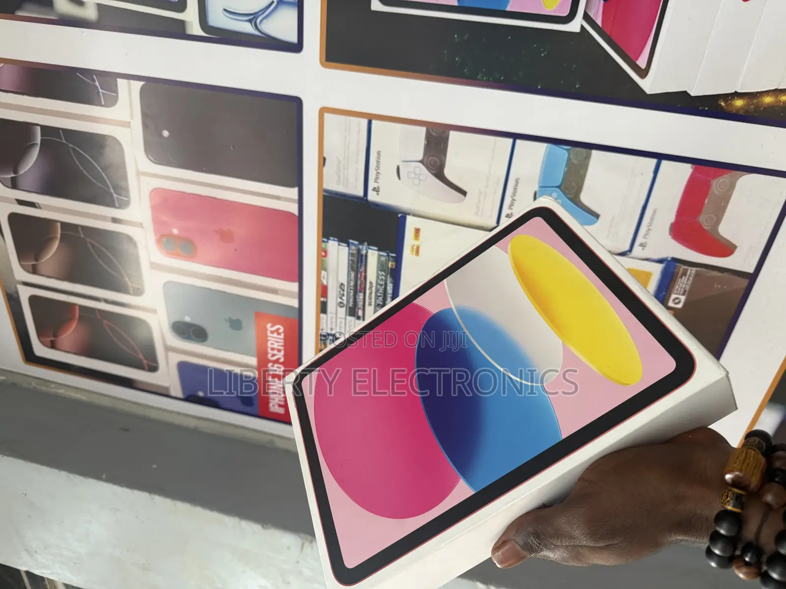 New Apple iPad (2025) 256 GB Pink