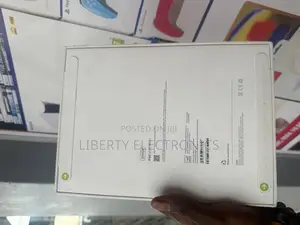 New Apple iPad (2025) 256 GB Blue