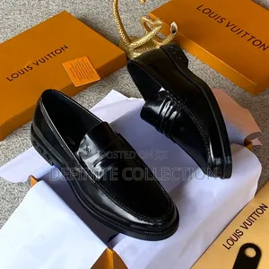 Louis Vuitton Luxury Wetlook Shoe