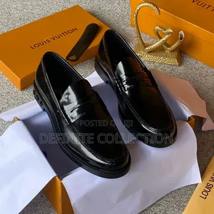 Louis Vuitton Luxury Wetlook Shoe