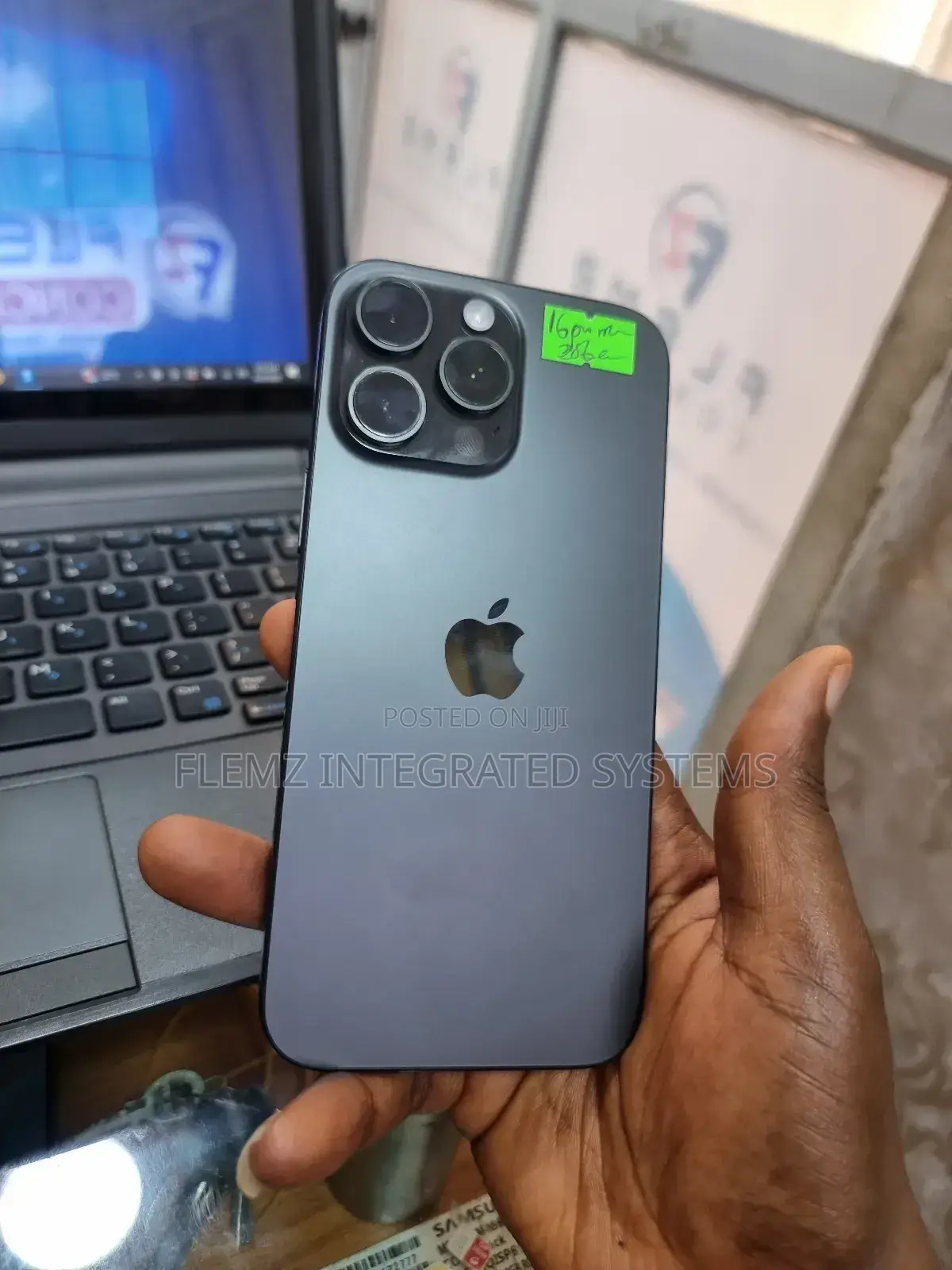 Apple iPhone 16 Pro Max 256 GB Gray