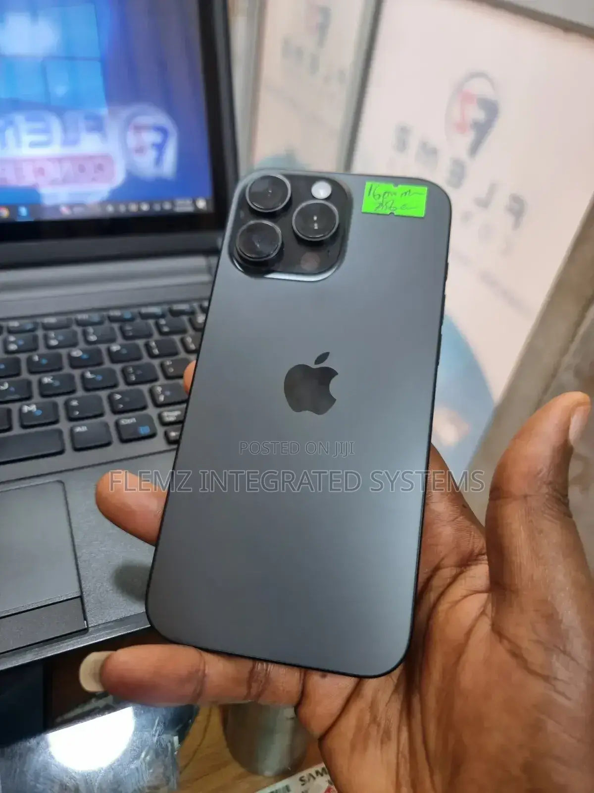 Apple iPhone 16 Pro Max 256 GB Gray