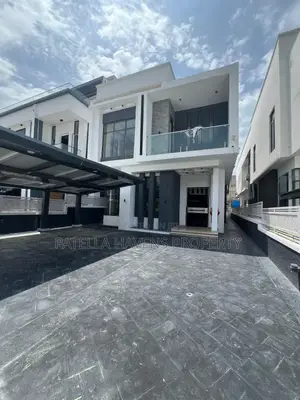 5bdrm Duplex in Ajah for sale