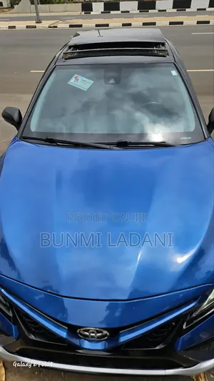 Toyota Camry XSE (2.5L 4cyl 8A) 2019 Blue