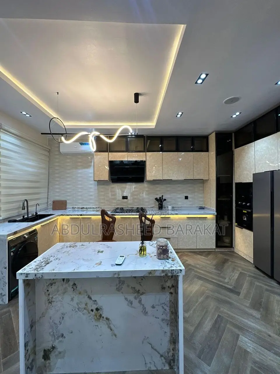 Luxurious Three Bedroom Apartment