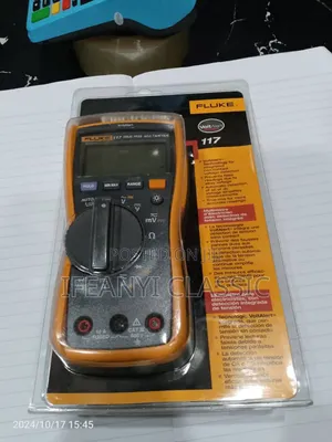 Fluke 117 Multimeter
