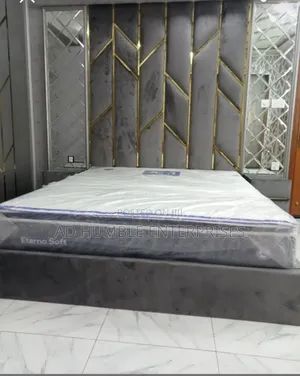 Kings Size Padded Bedframe