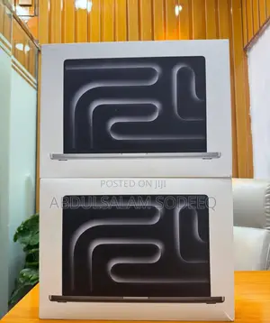 Photo - New Apple MacBook Pro 2024 M4 Max 14-Inch 32GB Apple M4 Max SSD 512GB