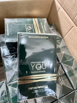 Emporio Armani Stronger With You Sandalwood Exclusive Editio