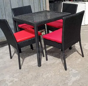 Outdoor Rattan Table Set for Restaurant and Garden
