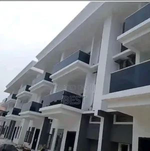 Frameless Glass  Staircase And Balcony