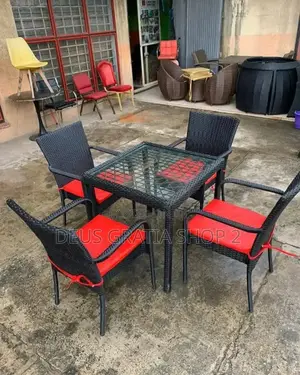 Rattan Dining Set for Hotels