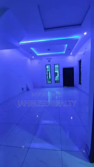 Photo - 1bdrm Room & Parlour in Orchid, Lekki for rent
