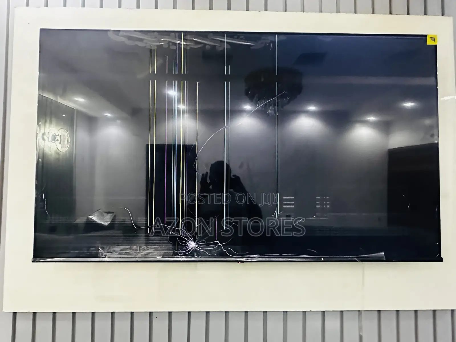 Hisense Tv 65 Inches With Broken Screen