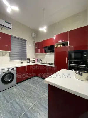 4 Bedroom Shortlet Apartment