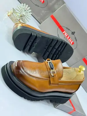 Latest Design Prada Men's Flat Shoes