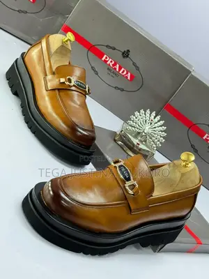 Latest Design Prada Men's Flat Shoes