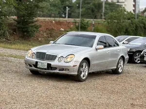 Mercedes-Benz E320 2005 Silver