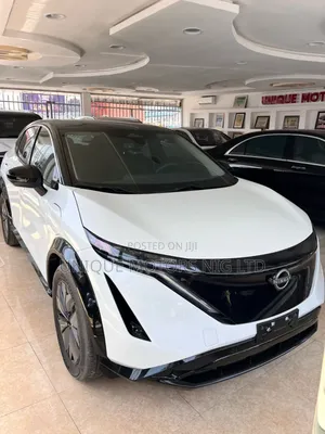 Nissan Ariya 90 kWh Perdormance AWD 2023 White