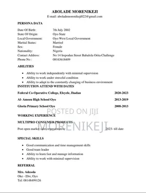 Photo - Sales Representative
