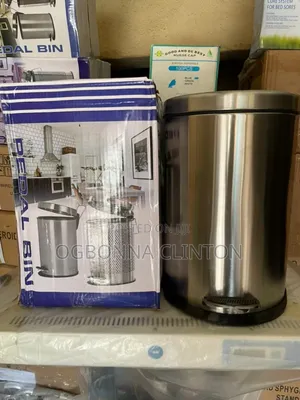 12 Litre Pedal Bin