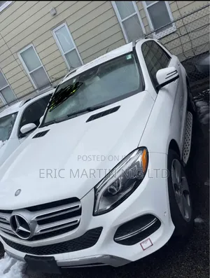 Mercedes-Benz GLE-Class 2016 White