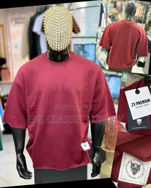 Photo - 💯 Quality Luxury Cargo Turkey T-shirts Well Branded