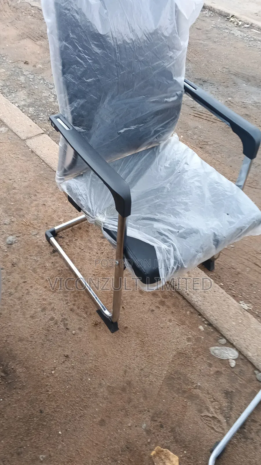 Classy Executive Office Chair