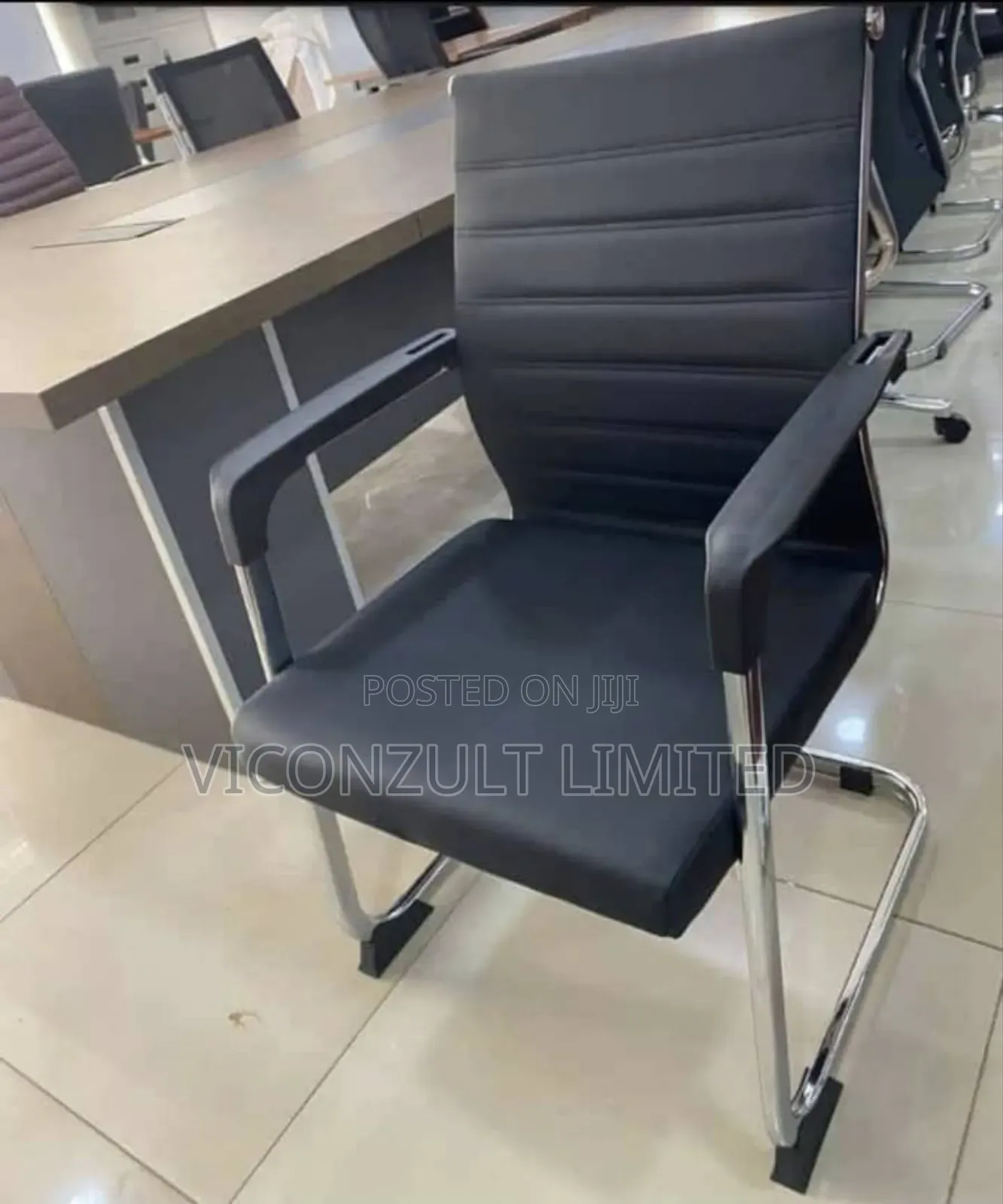 Classy Executive Office Chair