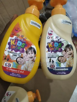 Unique Kids and Teens Vitamin C Body Wash and Lotion Combo