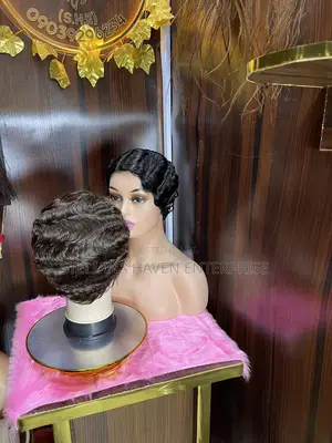 Finger Waves Lawyer Wig