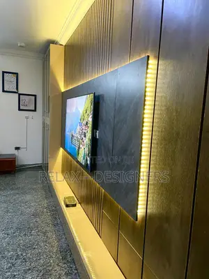 Tv-Console and Shelf