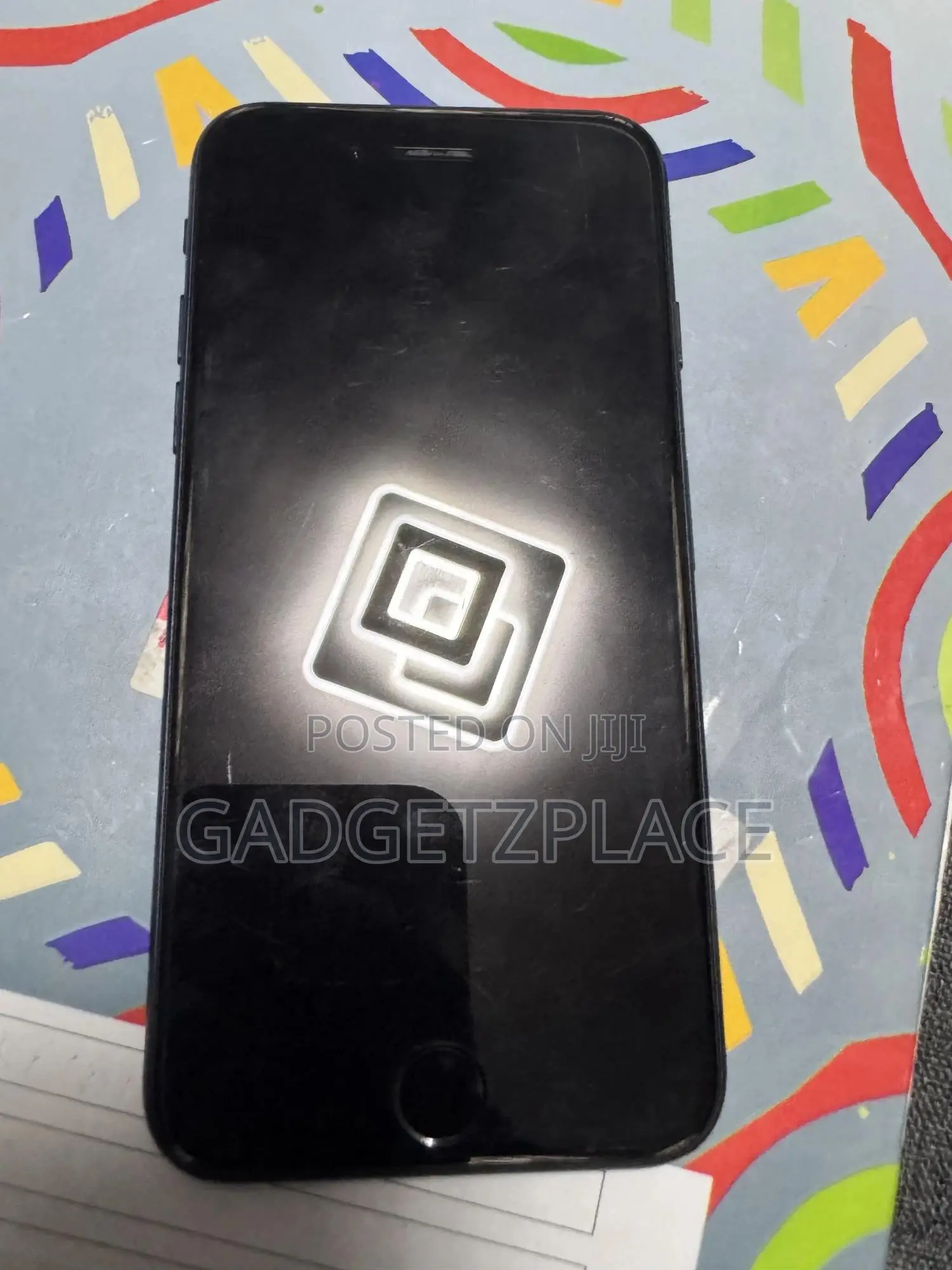 Apple iPhone SE (2022) 64 GB Black