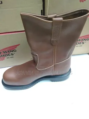 8241 Redwings Men's 9-inch Pull-on Boot