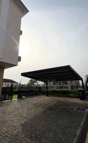 Photo - 5bdrm Villa in Wuye Main for rent