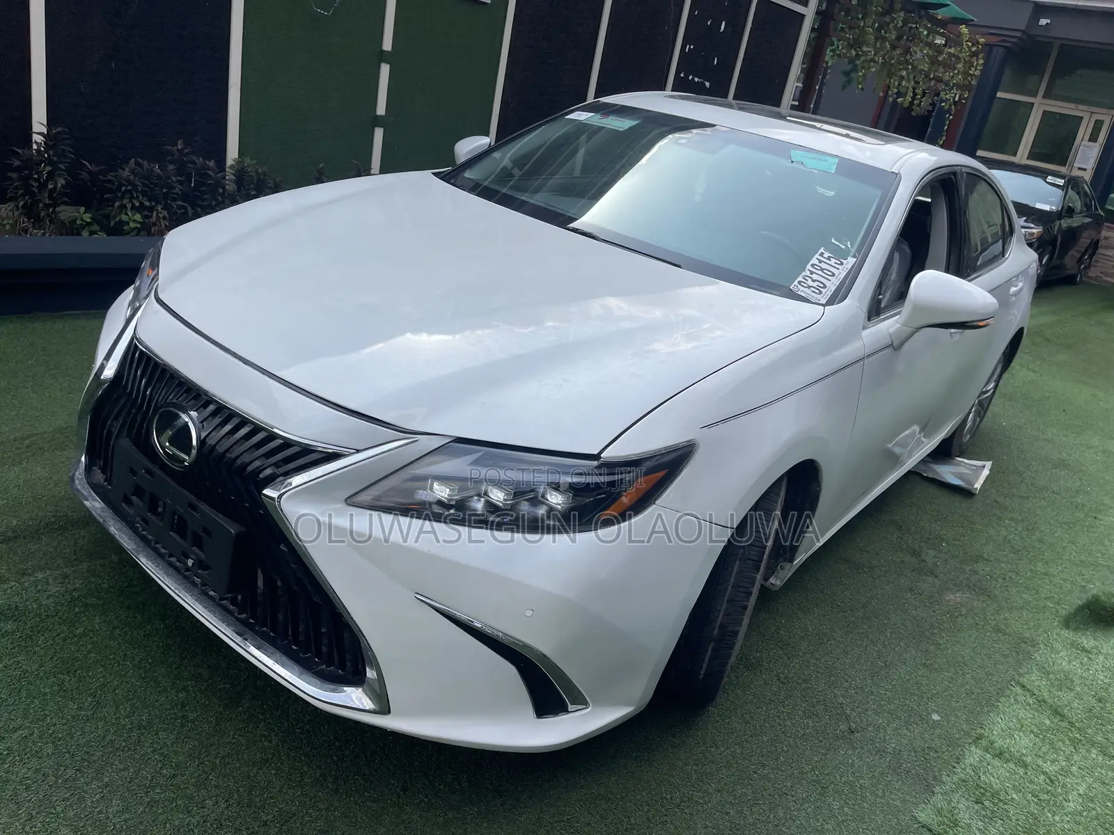 Lexus ES 350 FWD 2013 White