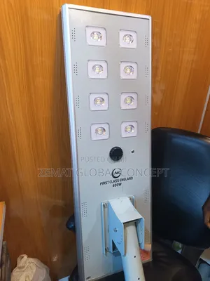 Photo - Industrial 400watts All in One Solar Street Light